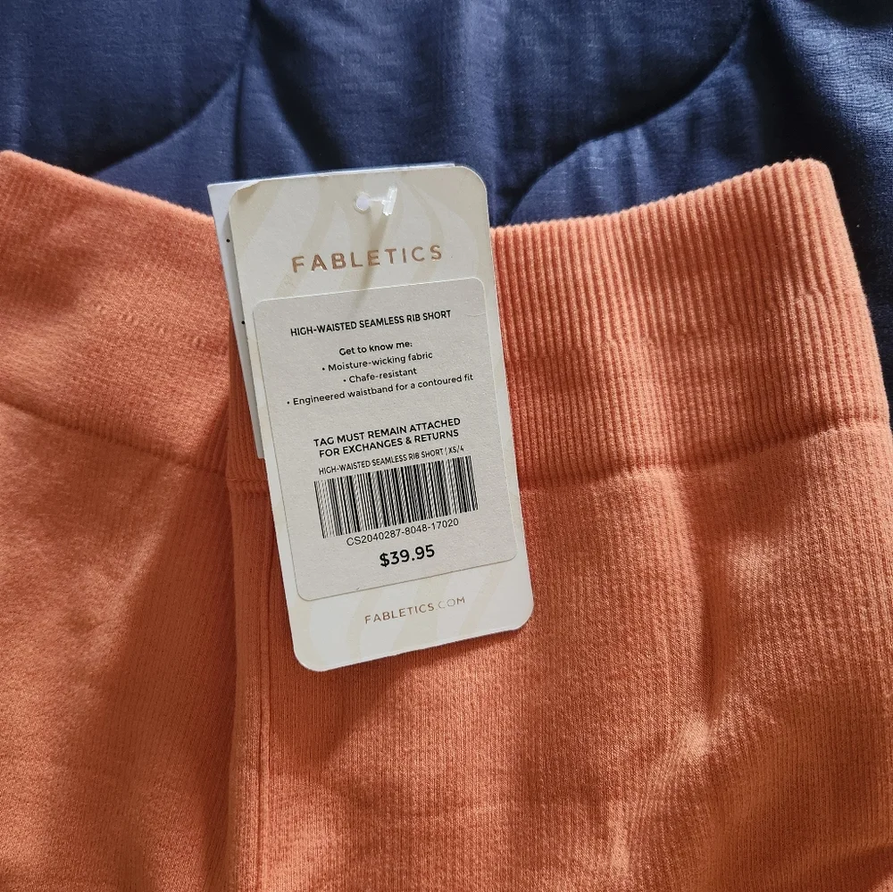 Fabletics - Picture 2 of 4